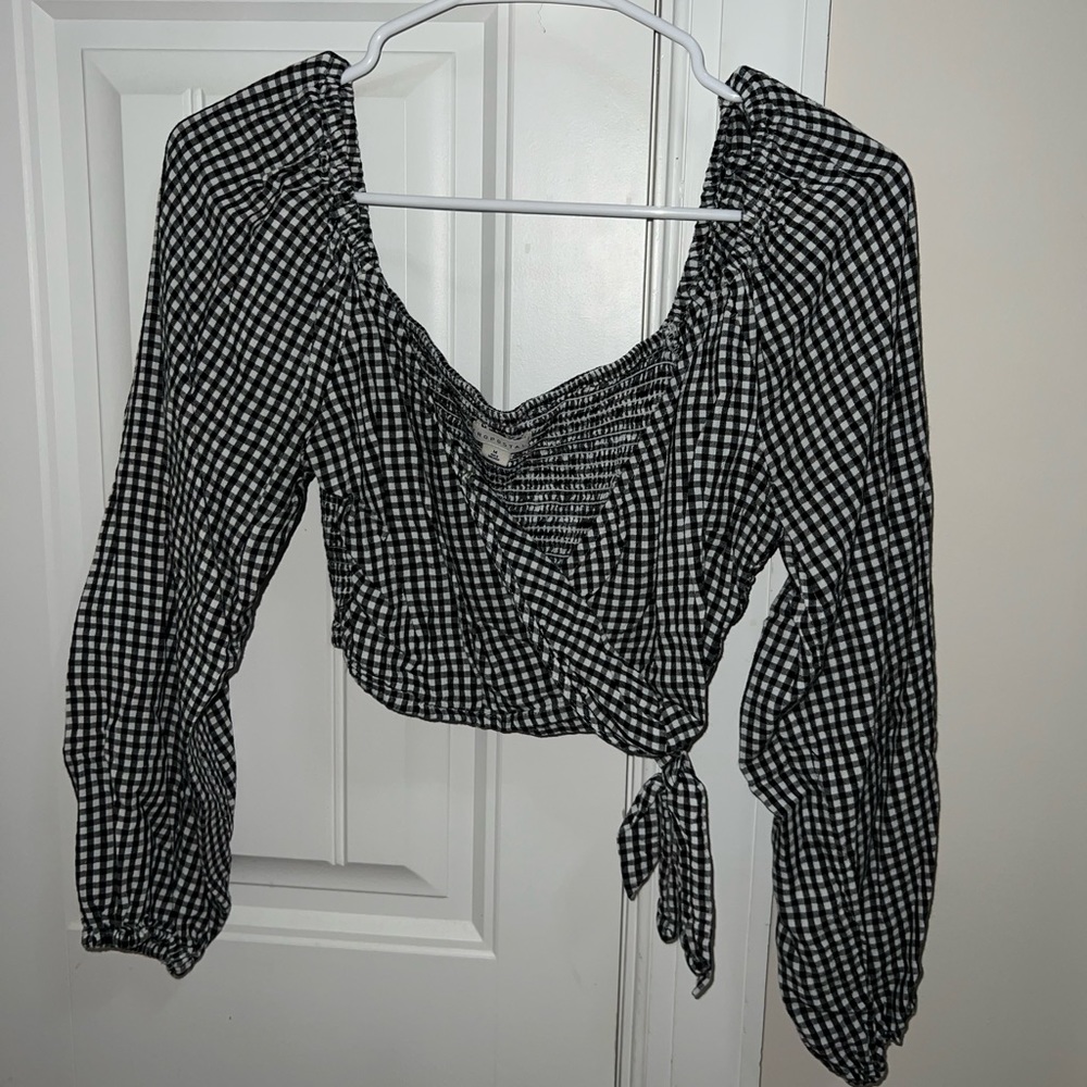 Aeropostale cropped top
